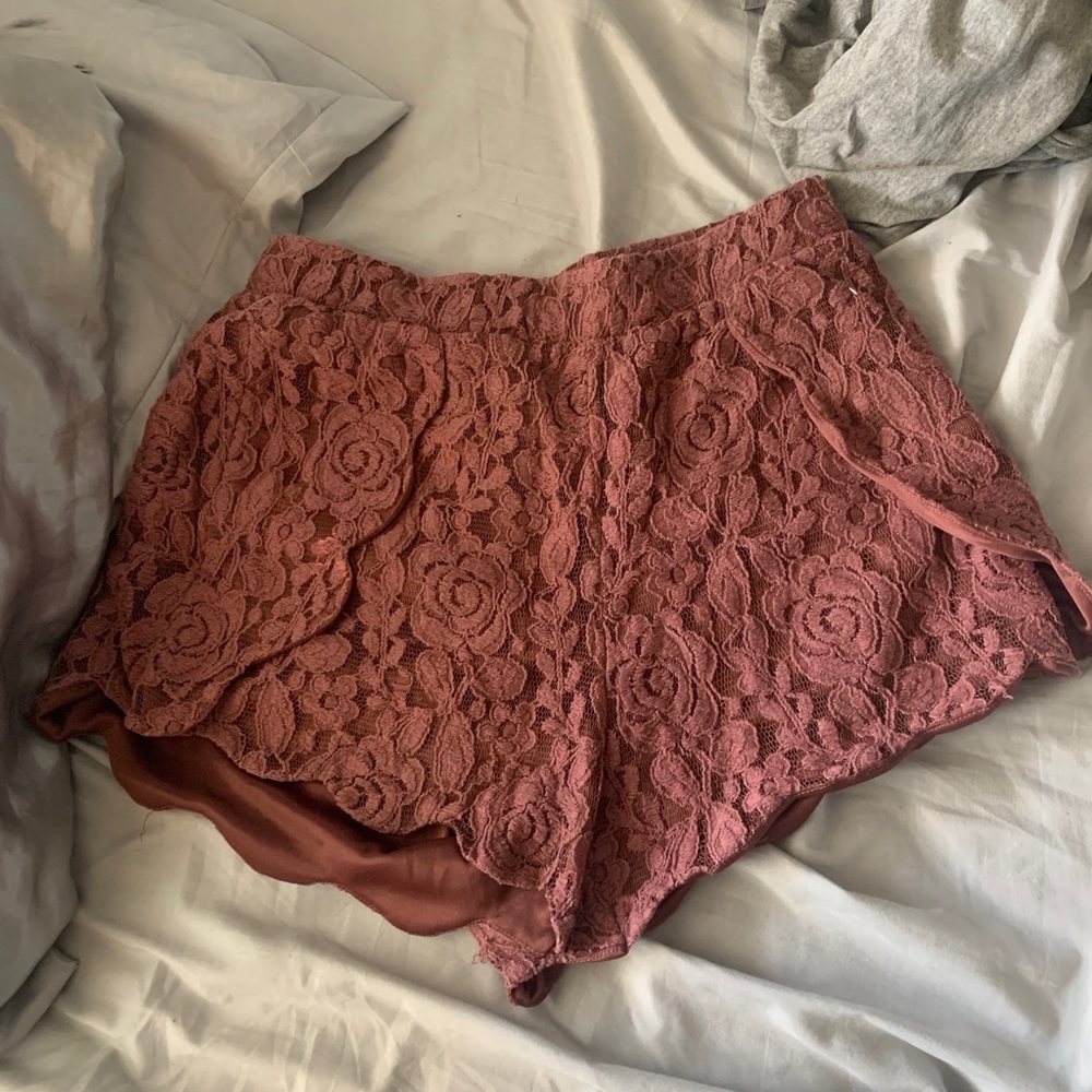 Patterned dress shorts